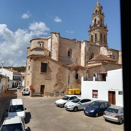 Appartement Buhardilla Rustica Mirando A Santa Catalina à Jerez De Los Caballeros Extérieur photo