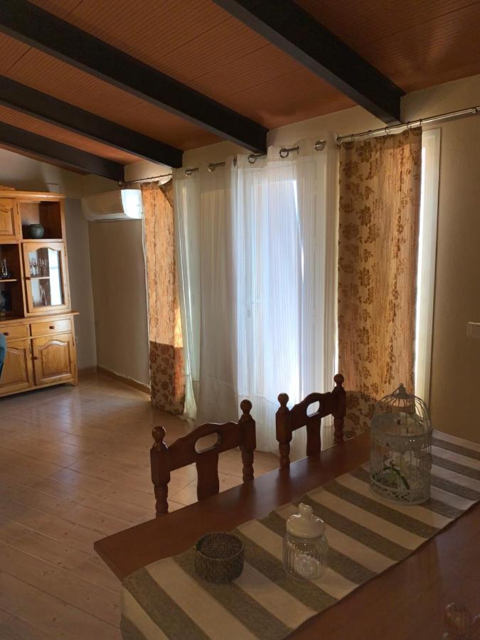Appartement Buhardilla Rustica Mirando A Santa Catalina à Jerez De Los Caballeros Extérieur photo